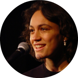 Soraya Sala - Sprecherin